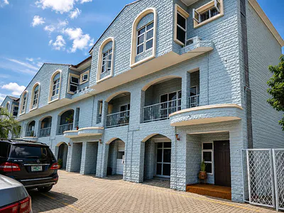 Luxury 1-Bedroom Mini Flat — Ikoyi, Lagos