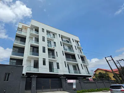 Brand New 2 Bedroom Flat with Pool, Elevator & Gym — Lekki, Lagos