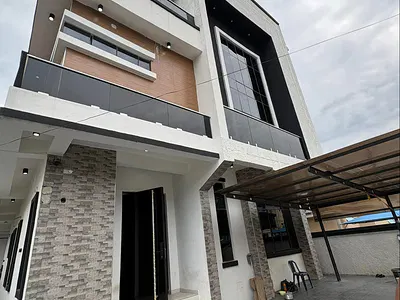 5 Bedroom Fully Detached — Chevron, Lekki, Lagos