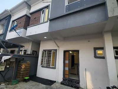 1 Bedroom, Sit-Out Terrace, First Floor, Secure Estate — Lekki, Lagos