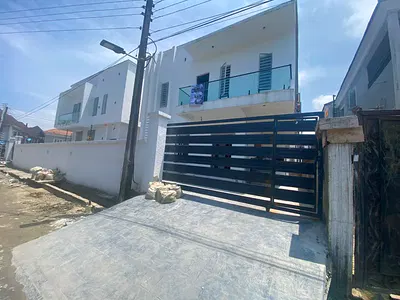 5 Bedrooms Detached Duplex with a BQ — Lekki, Lagos