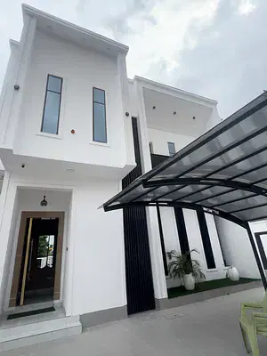 5 Bedroom Fully Detached Duplex — Ikeja, Lagos