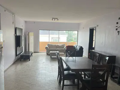 Furnished 4 Bedrooms Flat — Maryland Crescent, Maryland, Lagos