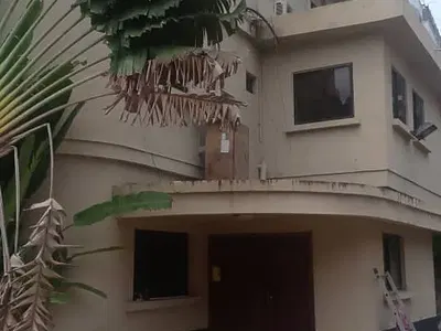 16 Bedroom All Ensuite Guest House Property — Off Aj Marinho. Behinde Zeniith Bank Headquarters, Victoria Island (VI), Lagos