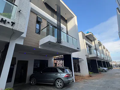 Well Maintained 4 Bedroom Terrace Duplex — Lekki, Lagos
