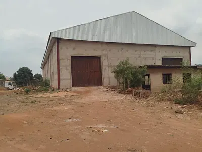 Massive Warehouse with 10-Trailer Capacity on a Dual Carriageway — Opp Proda on the Newly Dualized Road, Enu-Ai Expressway, Emene, Enugu, Enugu