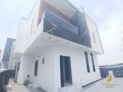 Luxury 5 Bedroom Semi-Detached — Lekki, Lagos