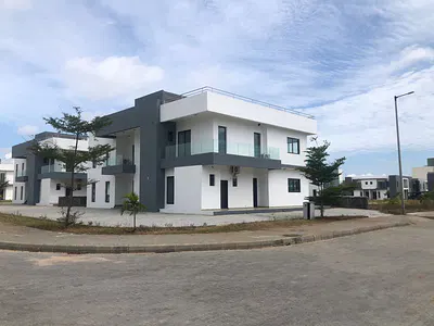Brand New 5 Bedroom Detached House with BQ — Lekki, Lagos