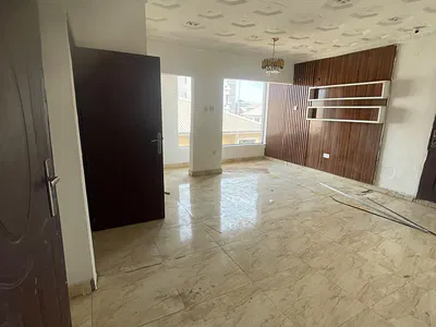 Shop/Office Space Facing D Road — Lekki, Lagos