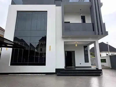Brand New Luxury 5 Bedrooms Duplex with BQ — Apo, Abuja