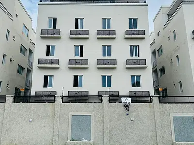 2 Bedroom Apartment with Swimming Pool & Elevator — Lekki, Lagos