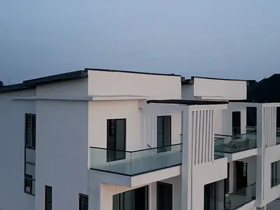 Tastefully Finished 5 Bedroom Luxury Mansion — Lekki, Lagos