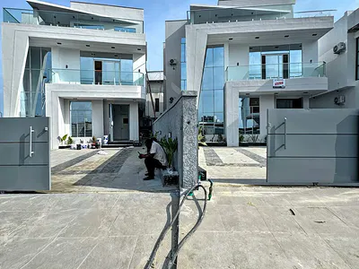 5 Bedroom Detached Duplex — Chevron, Lekki, Lagos