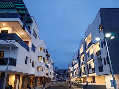 Exqusitely Finished 4 Bedroom Duplex with BQ — Ikeja, Lagos