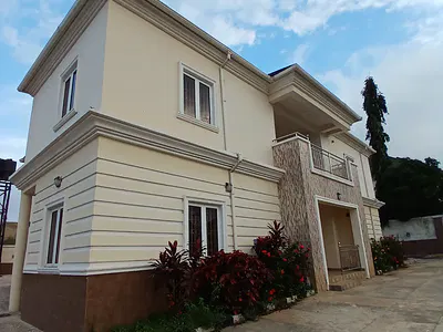 Well Renovated 5 Bedroom Fully Detached Duplex with 2 Room BQ — Naf Valley Estate Asokoro Abuja Diplomatic Zone, Asokoro District, Abuja