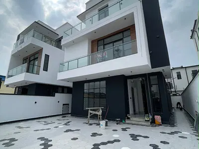 Contemporary 5 Bedroom Fully Detached Duplex — Chevron, Lekki, Lagos