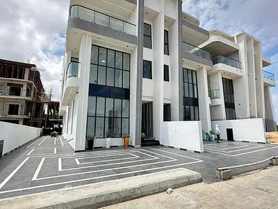 Tastefully Finished 5 Bedrooms Semi Detached Duplex — Lekki, Lagos