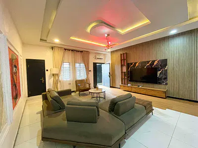 Ellsialow Eleganza 1 Bedroom Apartment with Swimmingpool, Snooker, PS5 — Port Harcourt, Rivers
