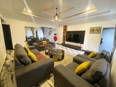 Ellsialow Sorriso 1 Bedroom Apartment with Swimming Pool, Snooker, PS5 — Port Harcourt, Rivers