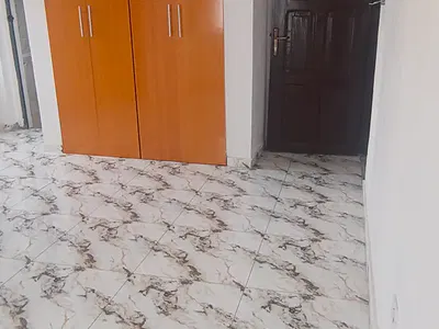 Clean 3 Bedroom Flat Upstairs — Lekki, Lagos