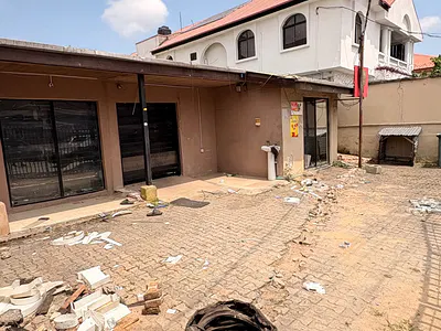 4 Bungalow for Sale — Off Ogunlana Drive, Surulere, Lagos