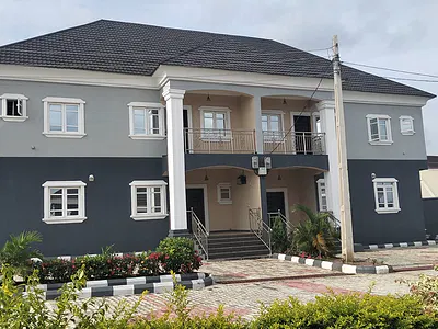 Newly Built Luxurious 4 Bedrooms Duplex with Excellent Facilities. — Millionaire Estate, Abamba, Arapaja., Ibadan South-West, Oyo