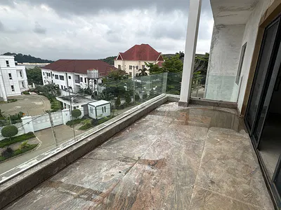 Clean 8-Bedroom Duplex — Asokoro District, Abuja