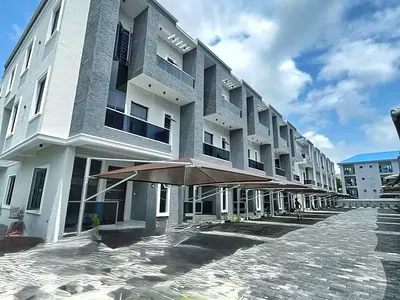 Lovely 4bedroom Terrace — Victoria Island (VI), Lagos