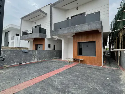 Luxurious 4 Bedroom Fully Detached with BQ and Pool — Ajah, Lagos