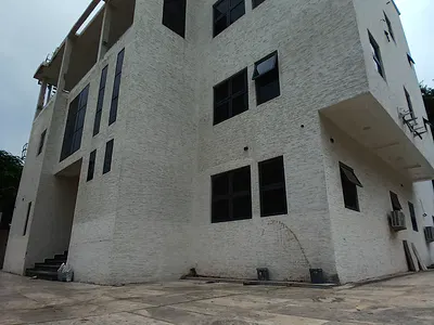 Brand New 6 Bedroom Fully Detached Duplex with Swimming Pool and Eleva — Maitama District, Abuja