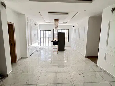 Luxury 4 Bedroom Apartment with Gym, Pool — Ikoyi, Lagos