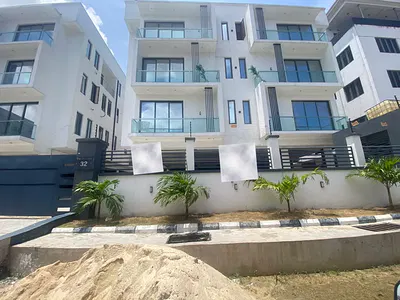 Fully Furnished 3 Bedroom Apartment — Lekki, Lagos