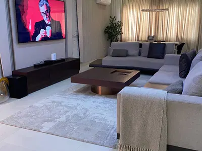 Fully Serviced 3 Bedroom Condominium Apartment + Swimming Pool, Gym — Ikoyi, Lagos