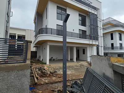 Luxury 5 Bedroom Detached Duplex with Elevator Shaft (Semi-Finished) — Wuye, Abuja