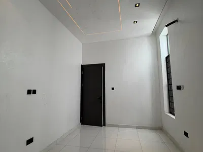 Exquisite Spacious Luxury 5 Bedroom Fully Detached Duplex with BQ. — Ajah, Lagos