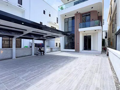 Luxury 5 Bedroom Fully Detached Duplex — Lekki, Lagos