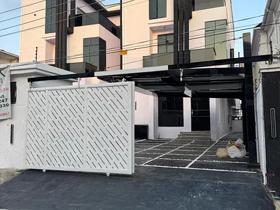 Spacious 5 Bedroom Duplex with a BQ, Cinema & Pool — Chevron Toll Gate, Orchid Road, Lekki, Lagos