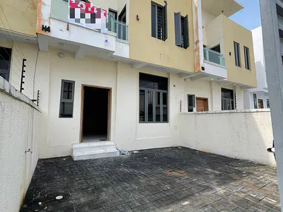 Luxurious 4bedroom Terrace Duplex Self Compound — Lekki, Lagos
