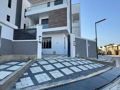 5-Bedroom Fully Detached Duplex — Lekki Phase 1, Lekki, Lagos