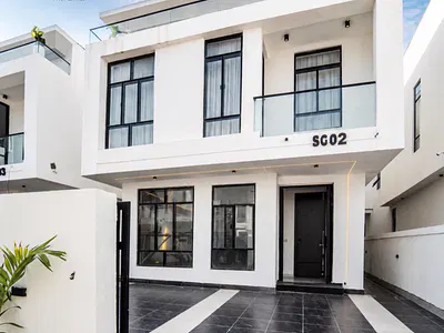 Luxury 5 Bedroom Fully Detached Duplex with BQ — Lekki, Lagos