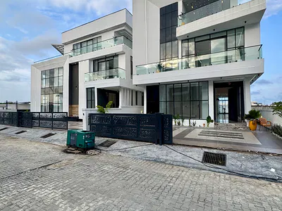 5 Bedrooms Luxury Smart Home — Chervon, Lekki, Lagos
