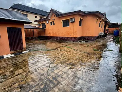 4 Bedroom Bungalow — Gemade Estate, Egbeda, Alimosho, Lagos