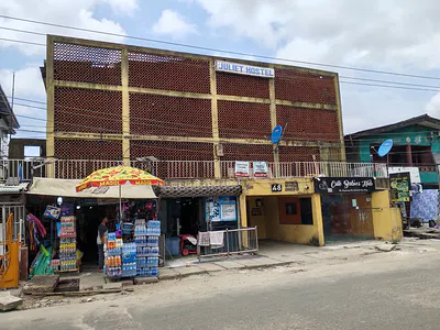 2 Storey Building Comprising Flats — Bajulaye Road, Shomolu, Lagos