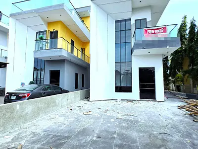 Luxurious 5 Bedroom Fully Detached Duplex — Lakeview Estate, Lekki, Lagos