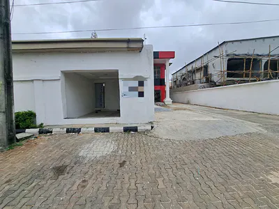 Spacious Shop Space, Stand Alone & Facing the Road — Lekki Phase 1, Lekki, Lagos