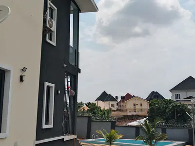 Newly Built 5 Bedroom with Swimming Pool — Apo, Abuja