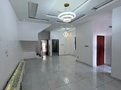4bedroom Terrace Duplex for Sale — Chevron Lekki Lagos, Lekki, Lagos