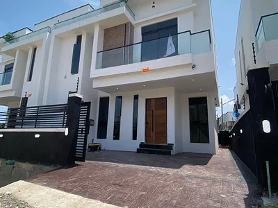 4 Bedroom Semi Detached Duplex — General Paint, Ajah, Lagos