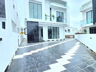 A Stunning & Capacious 4 Bedroom Fully Detached Duplex — Lekki, Lagos