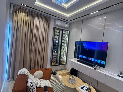 Luxury City-View 2-Bedroom Apartment with Pool & PS5 — Ikeja, Lagos